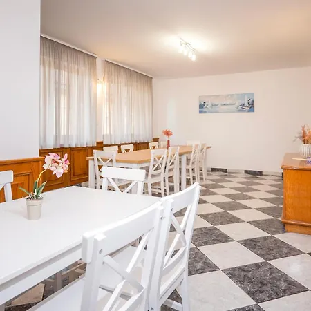 Apartament Lelle Balatonlelle